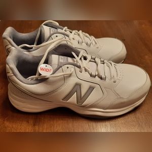 Men's New Balance Shoes MA411 4E/XX wide Brand new!